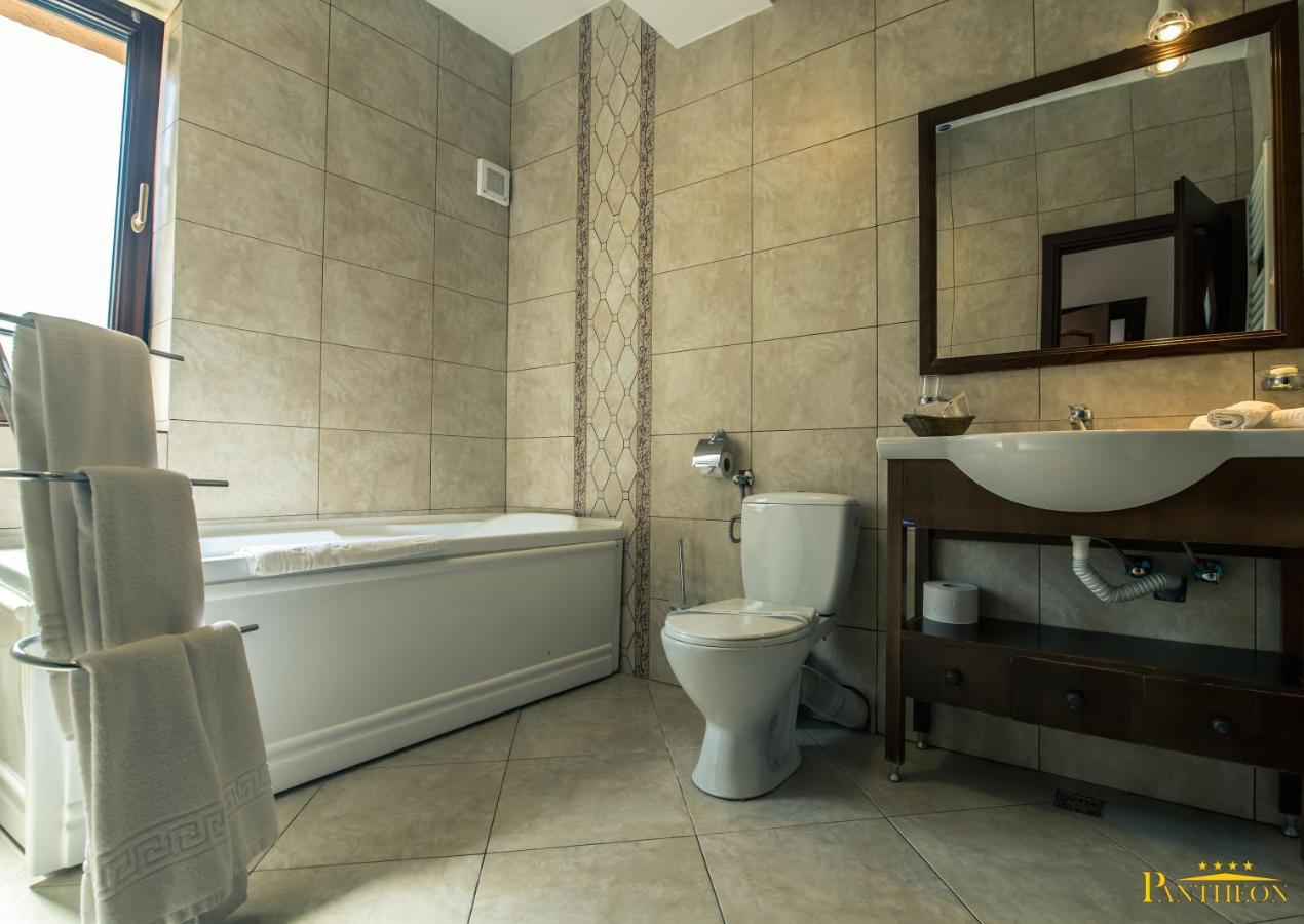 Pension Pantheon Poiana Brasov Ngoại thất bức ảnh