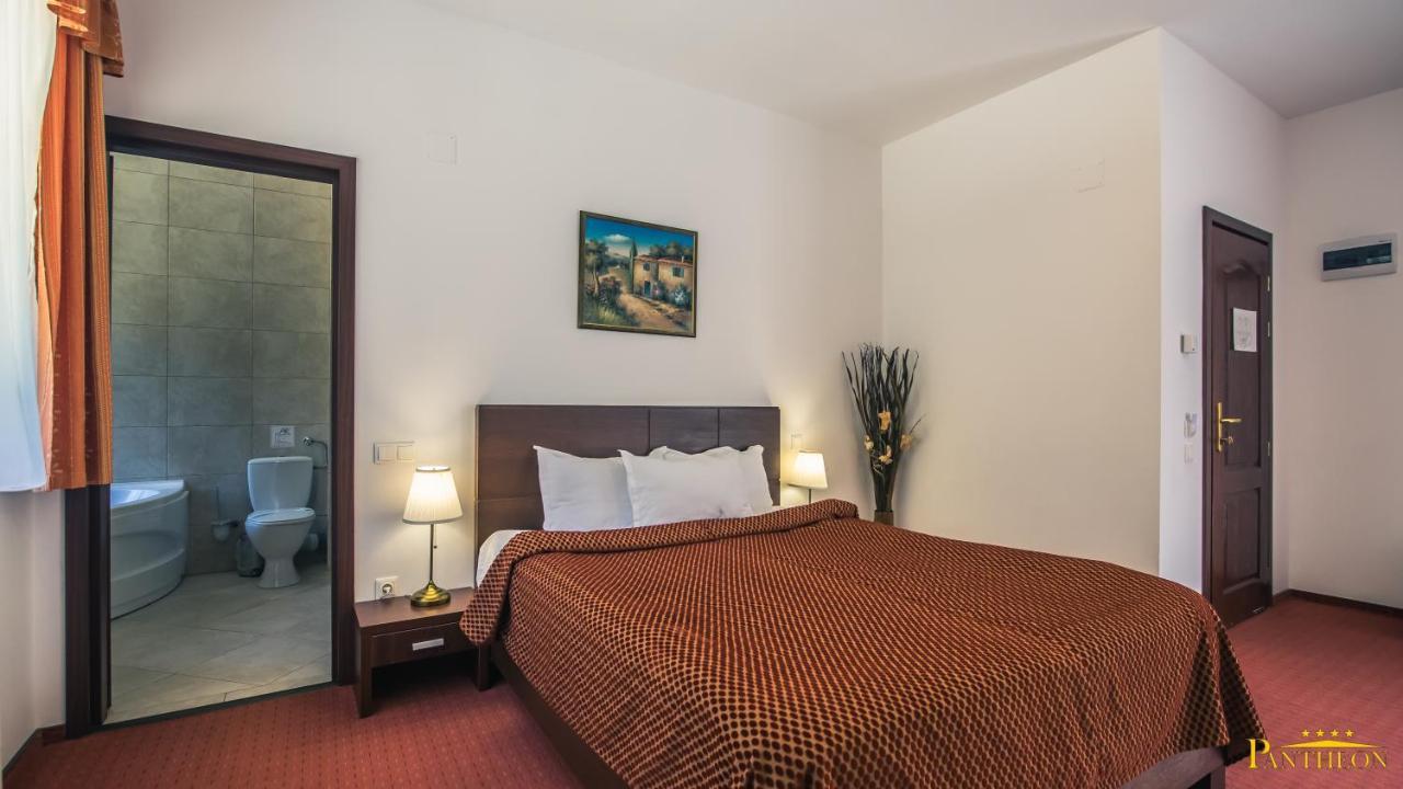 Pension Pantheon Poiana Brasov Ngoại thất bức ảnh