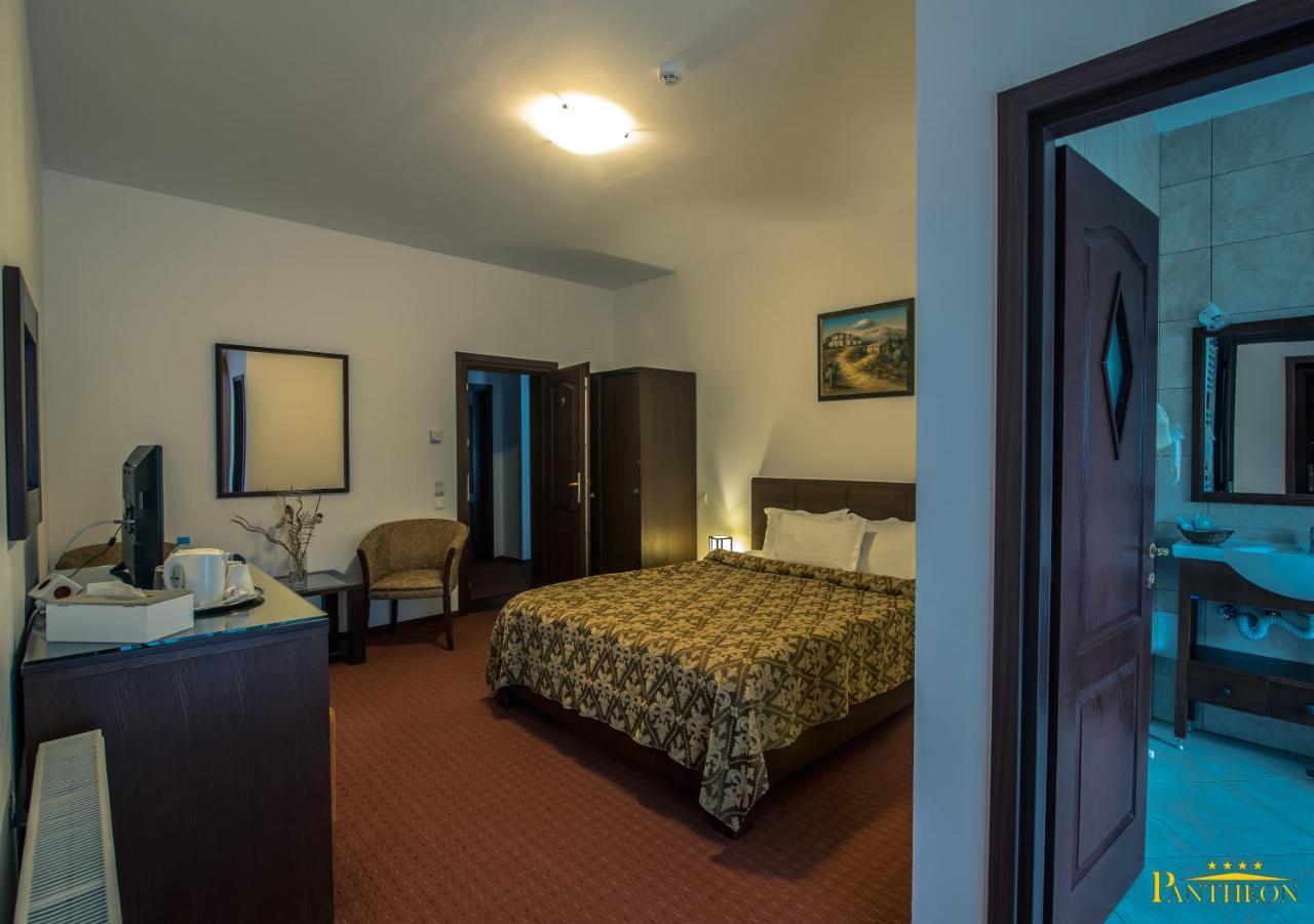 Pension Pantheon Poiana Brasov Ngoại thất bức ảnh