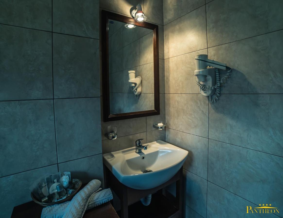 Pension Pantheon Poiana Brasov Ngoại thất bức ảnh